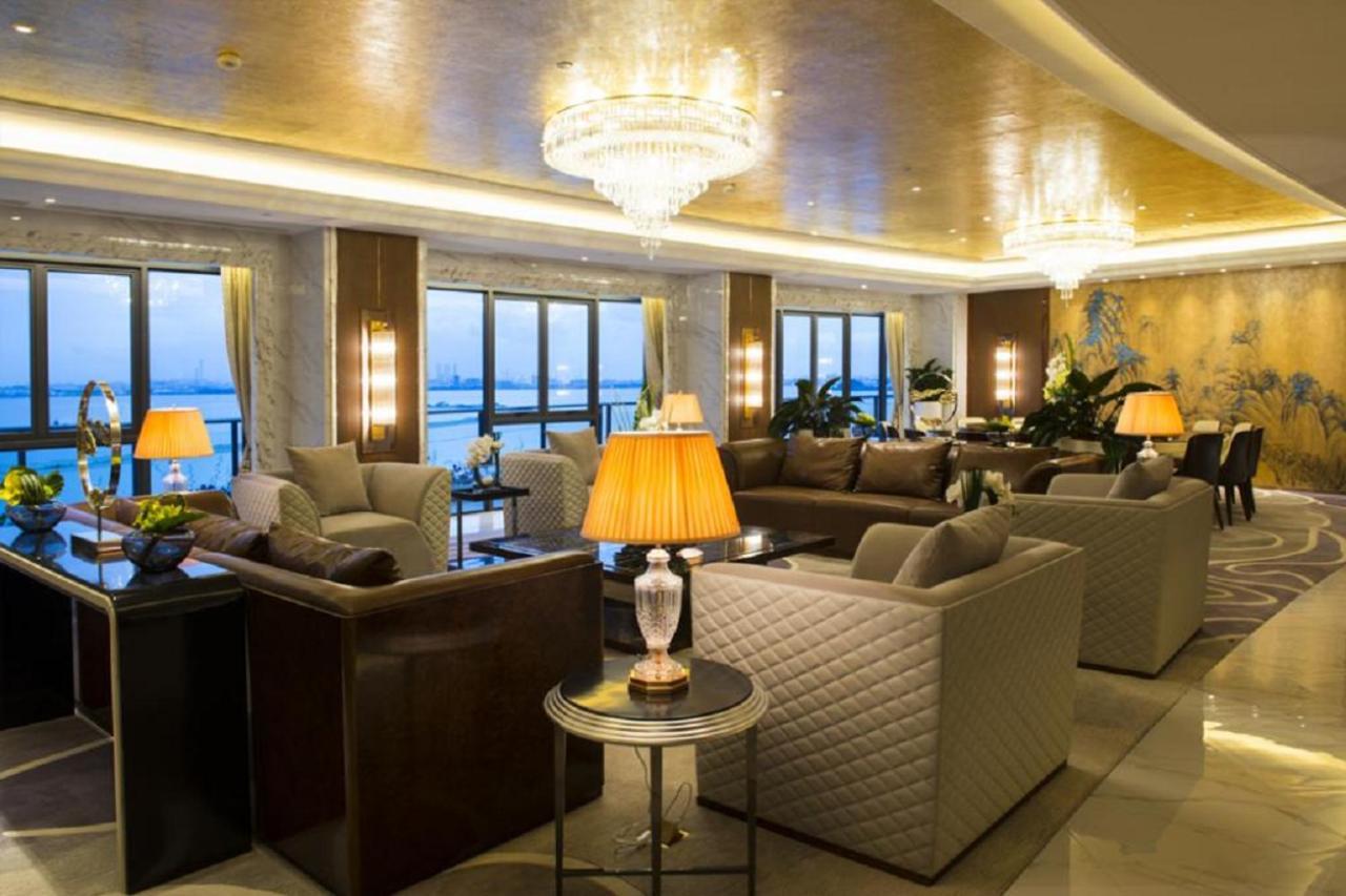Forest City Marina Hotel Gelang Patah Eksteriør bilde